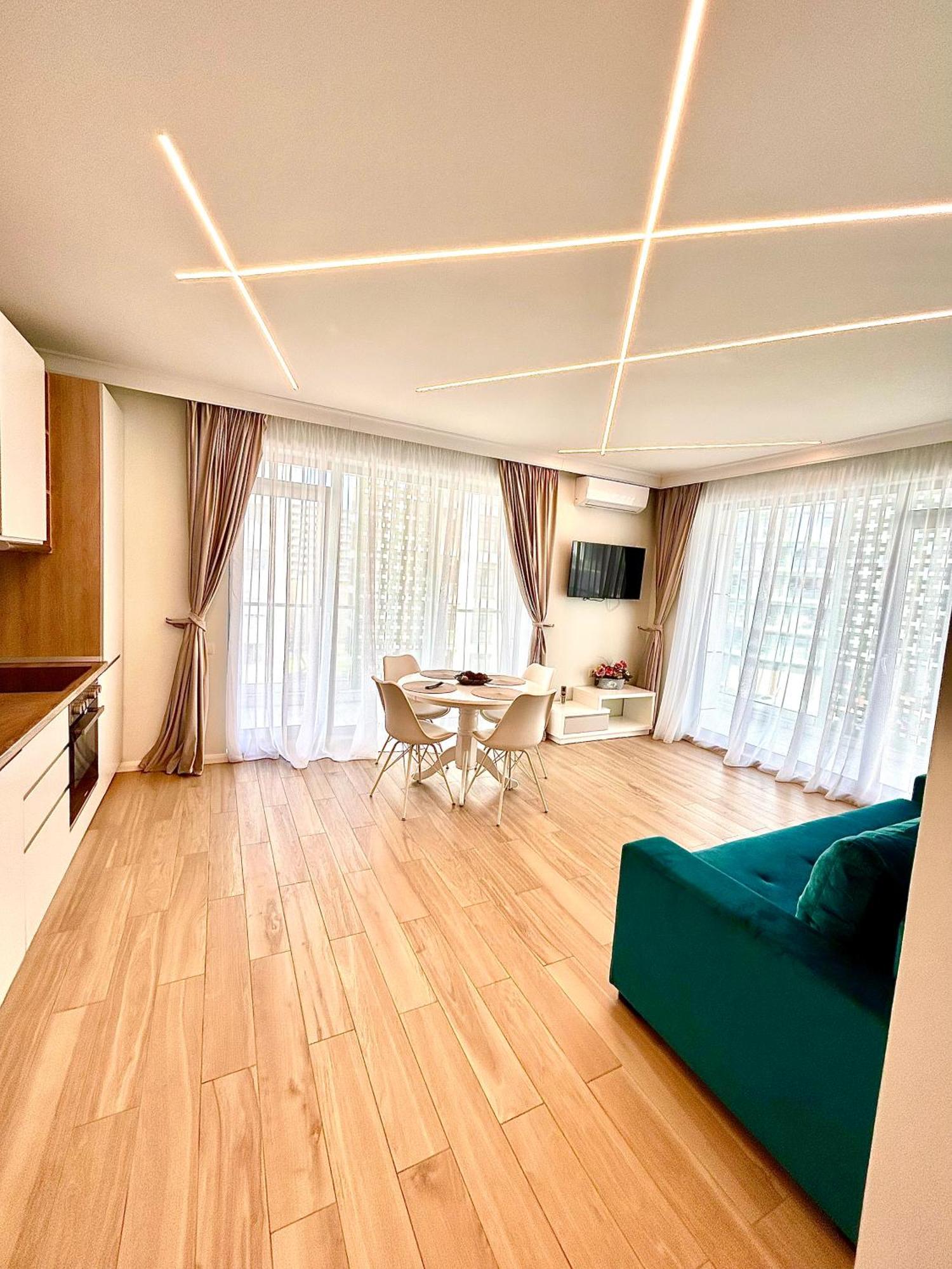 Loft Side Premium Apartments Mamaia Extérieur photo