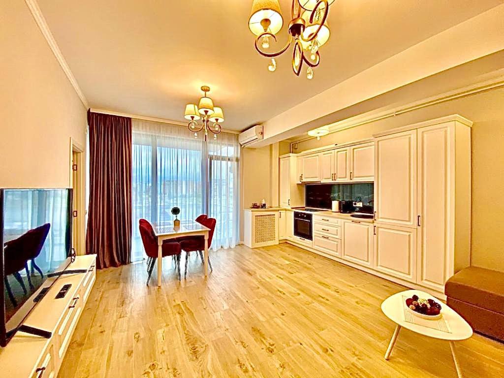 Loft Side Premium Apartments Mamaia Extérieur photo