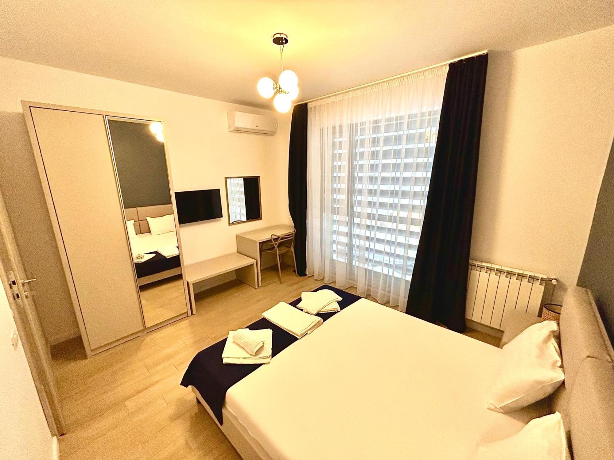 Loft Side Premium Apartments Mamaia Extérieur photo