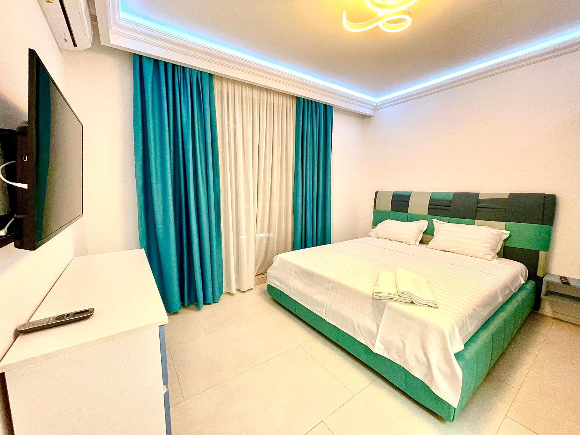 Loft Side Premium Apartments Mamaia Extérieur photo